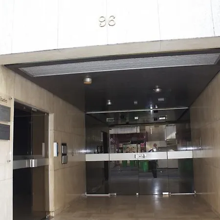 Eiffel Grenelle פריז